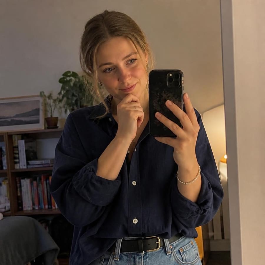 Aida, 18, Oldenburg