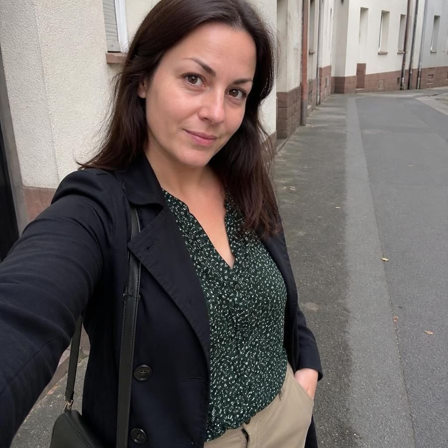 Silviana, 32, Pirmasens