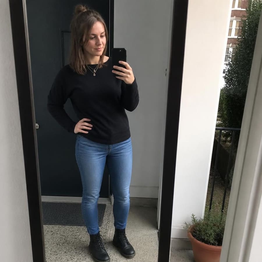 Öznur, 22, Hamburg