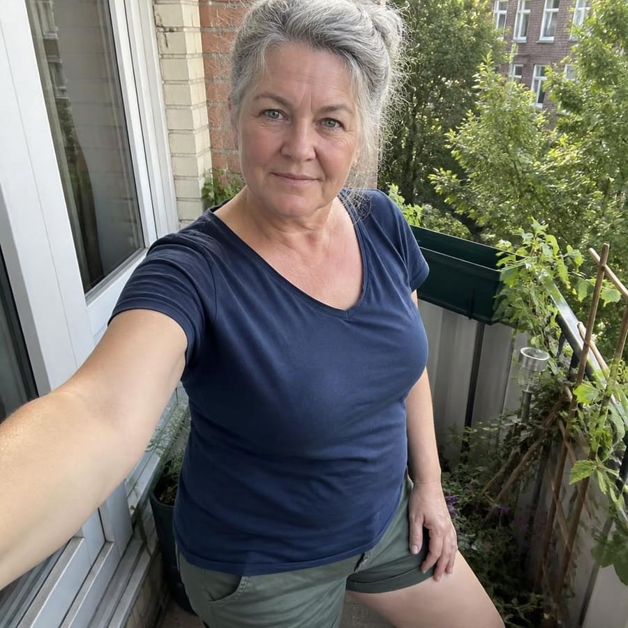 Alana, 57, Hamburg