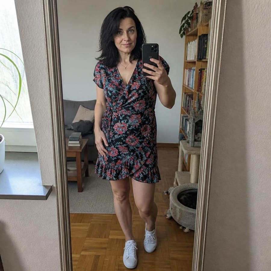 Songül, 42, Esslingen am Neckar