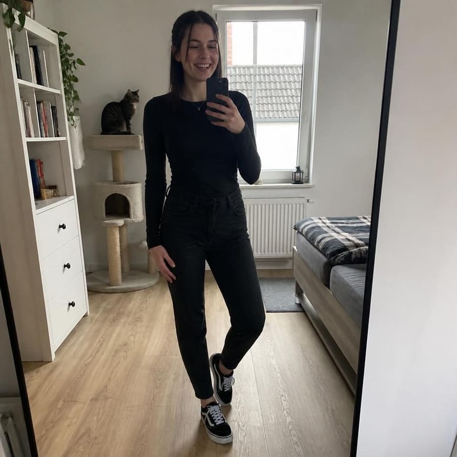 Simo, 26, Oelde