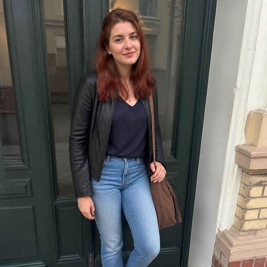 Nadine, 22, Oldenburg
