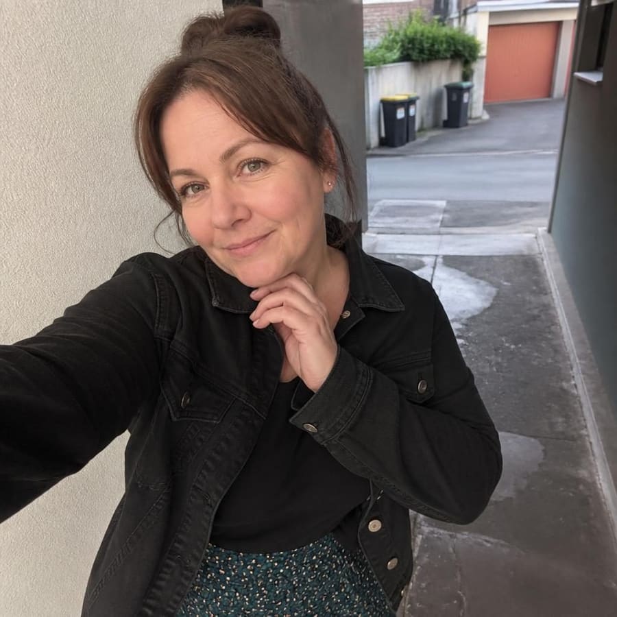Silver, 45, Oberhausen
