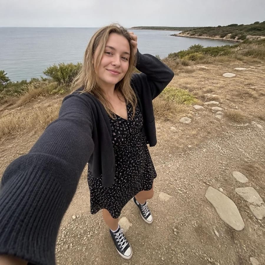 Sirma, 23, Hamburg