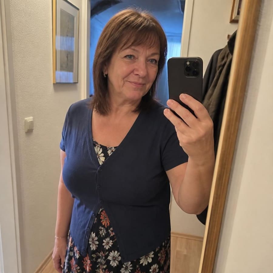 Bastienne, 61, Nürnberg