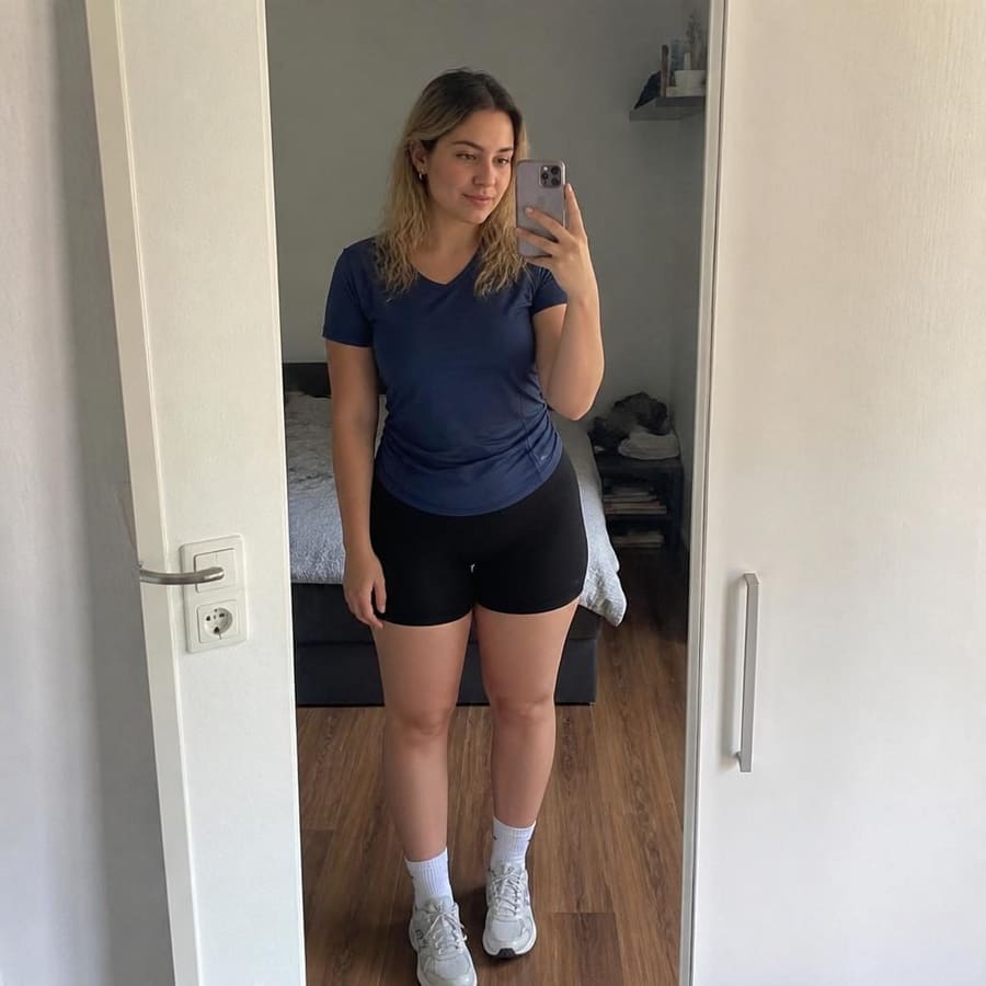 Anny, 21, Viersen