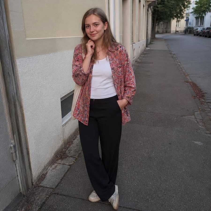Kristin, 21, Lörrach
