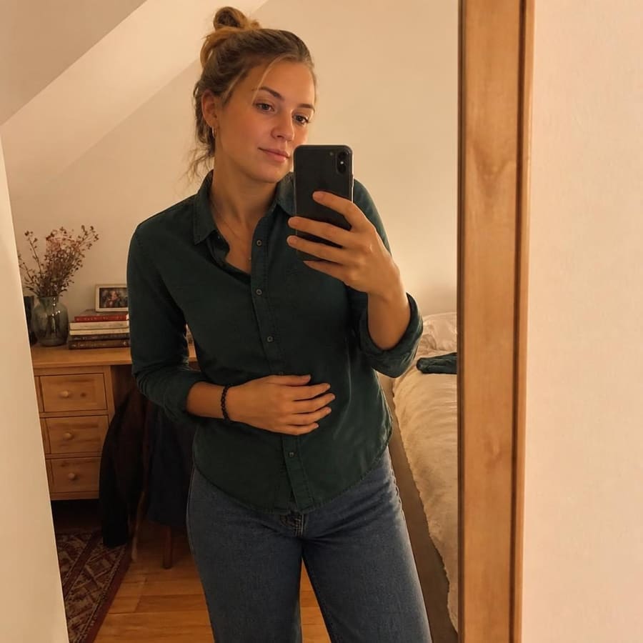 Serina, 27, München