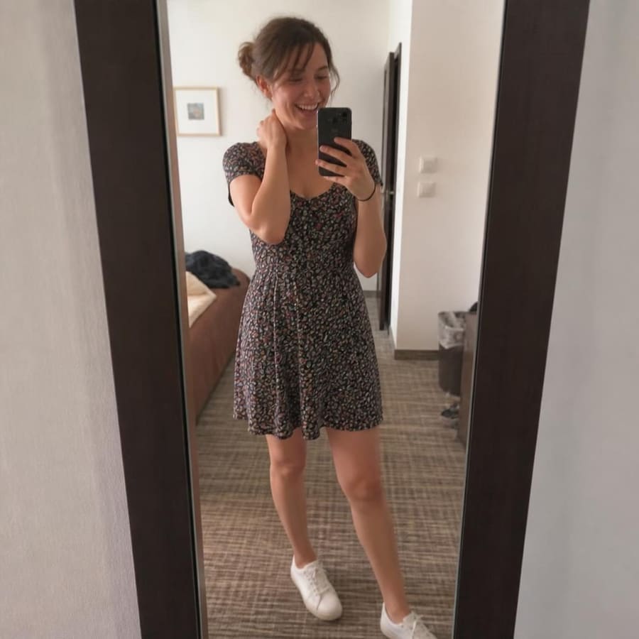 Milena, 25, Düsseldorf