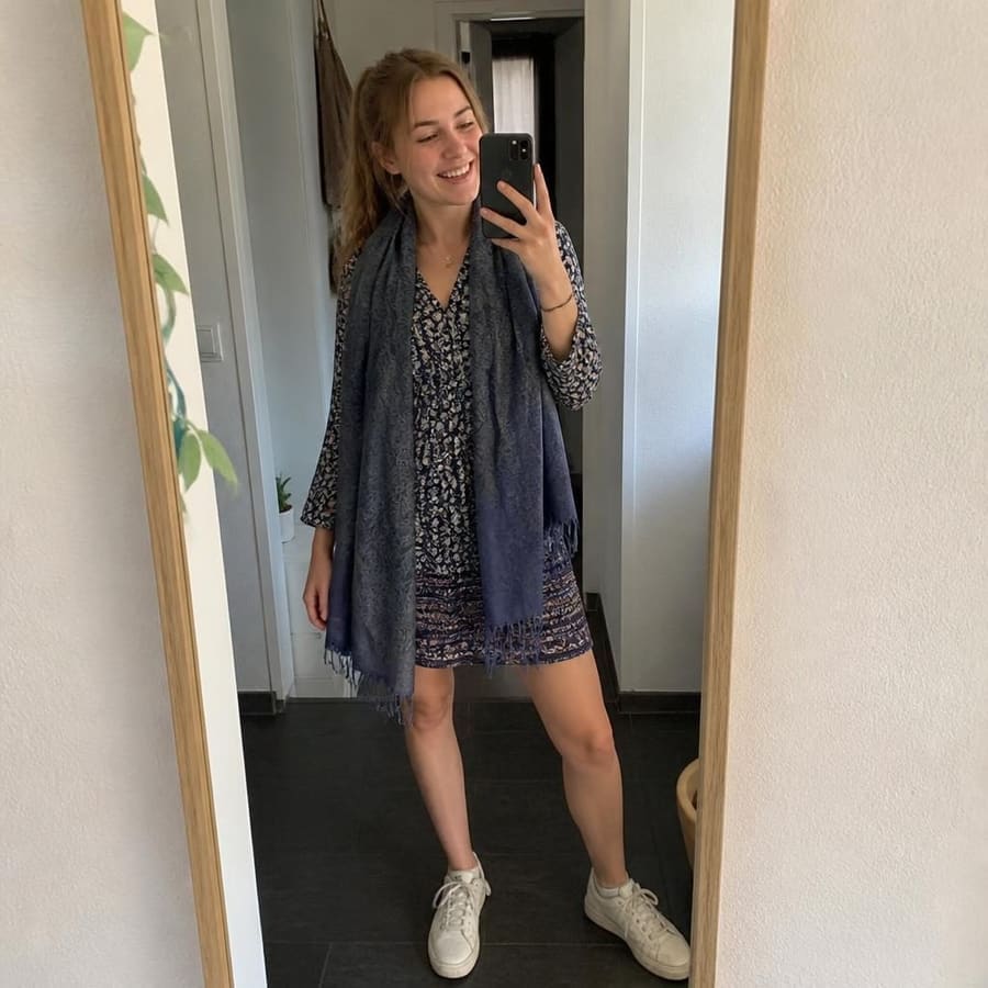 Mari, 21, Kamen