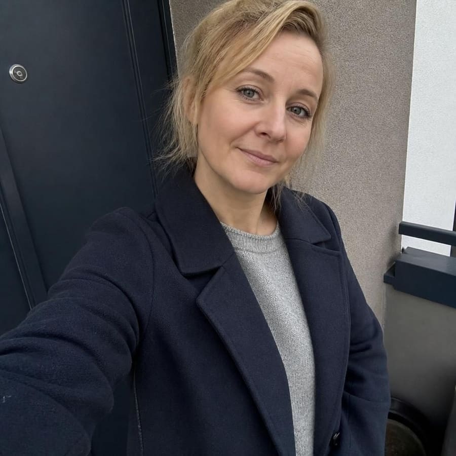 Gertrud, 34, Düsseldorf