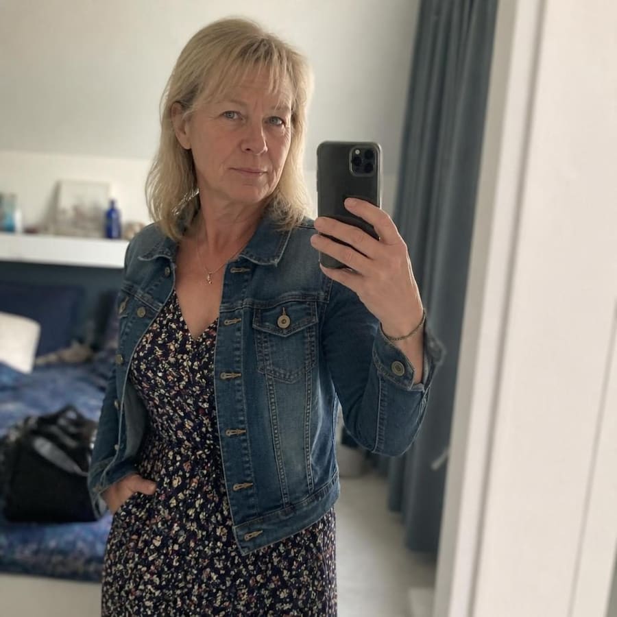 Paula, 61, Laatzen