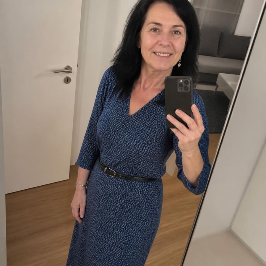 Jaqueline, 59, Hürth