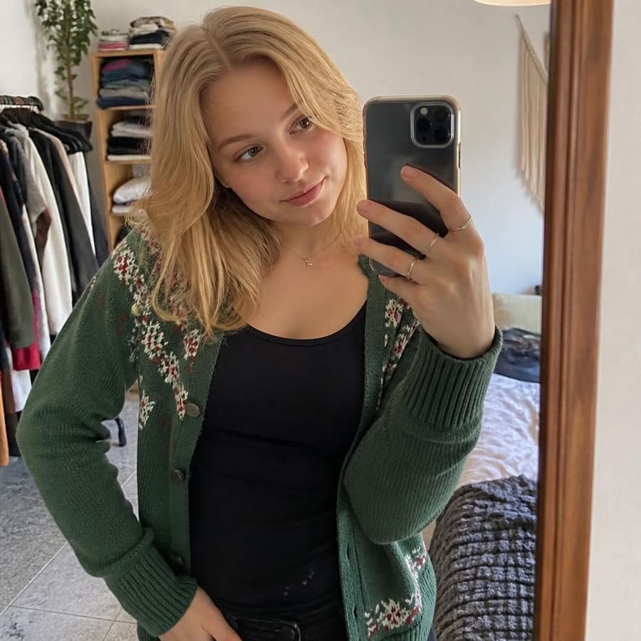 Severa, 19, Essen