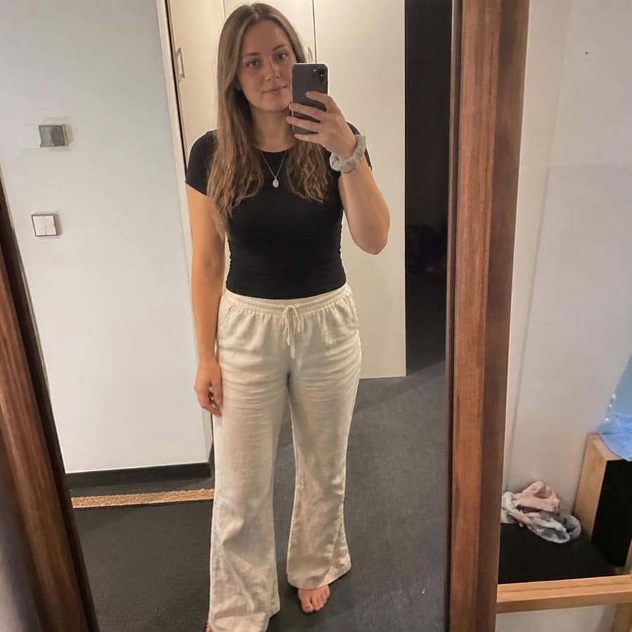 Bela, 25, Bergheim