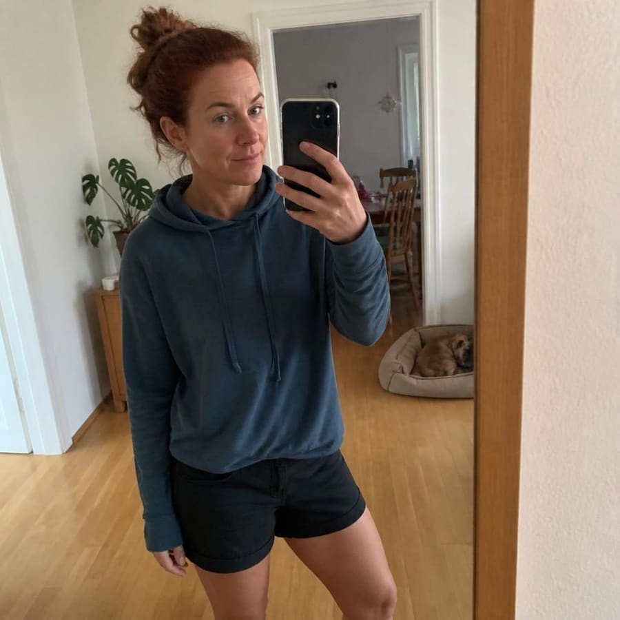 Bruna, 38, Stuttgart