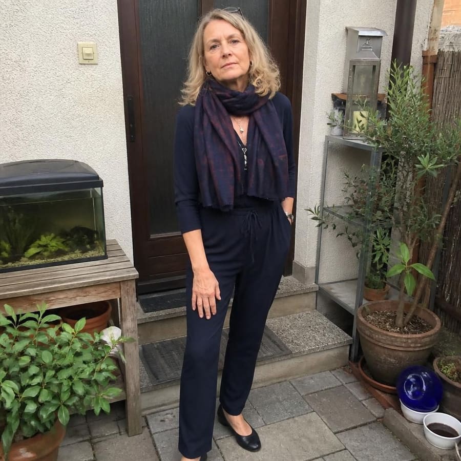 Isabelle, 61, München