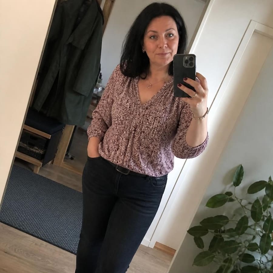 Angelina, 42, Königsbrunn