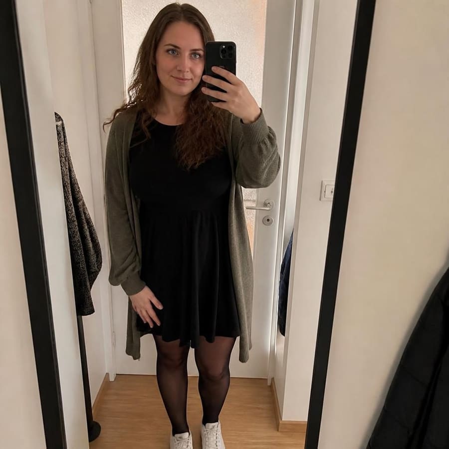 Lucie, 21, Düsseldorf
