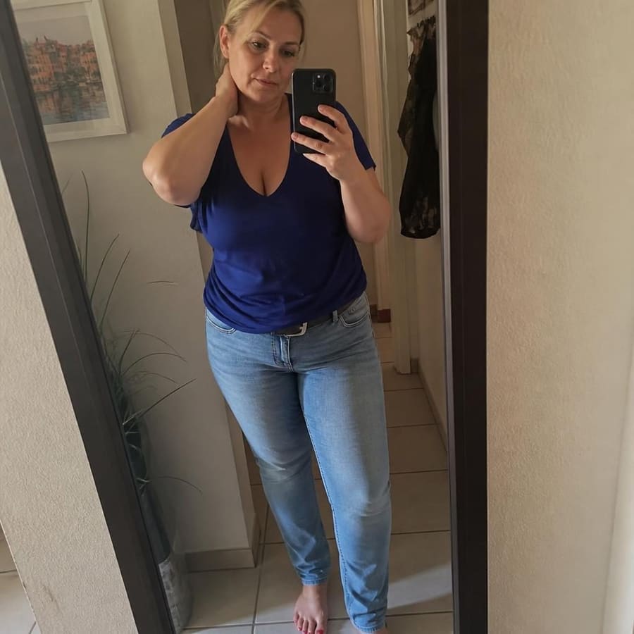 Nella, 43, Kerpen