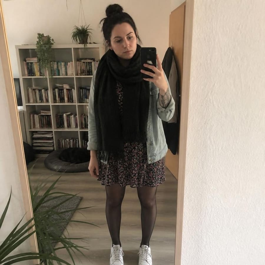 Suzanna, 28, Krefeld