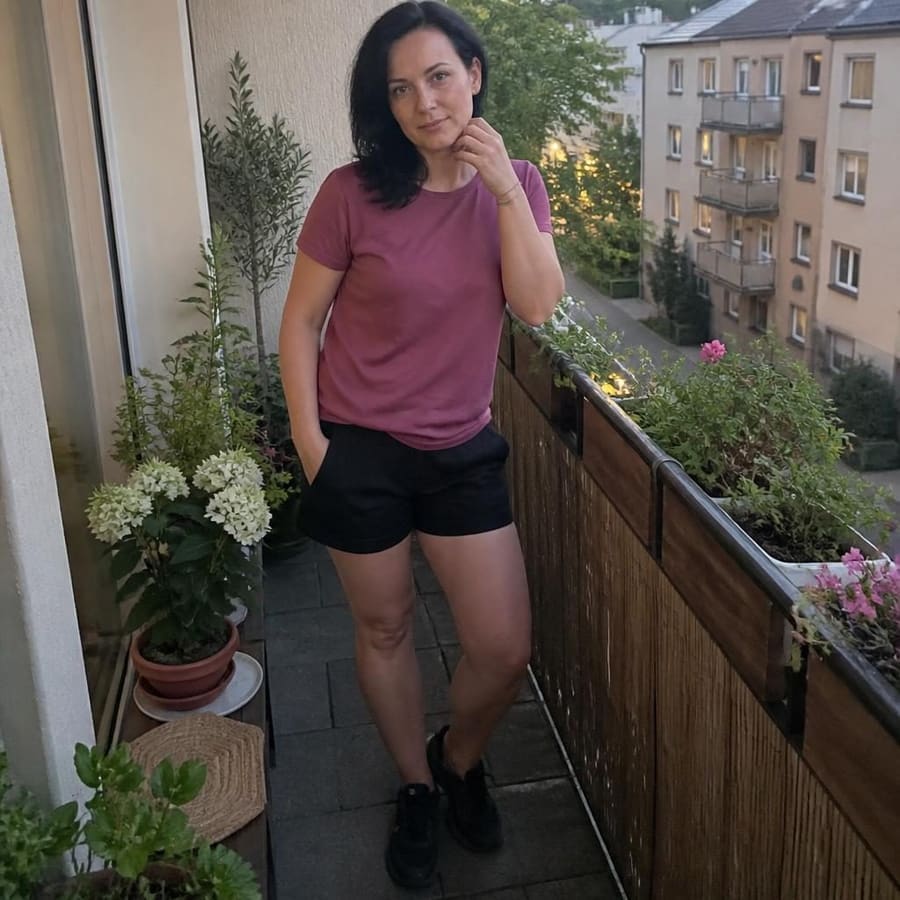 Ibolya, 43, Ludwigsburg