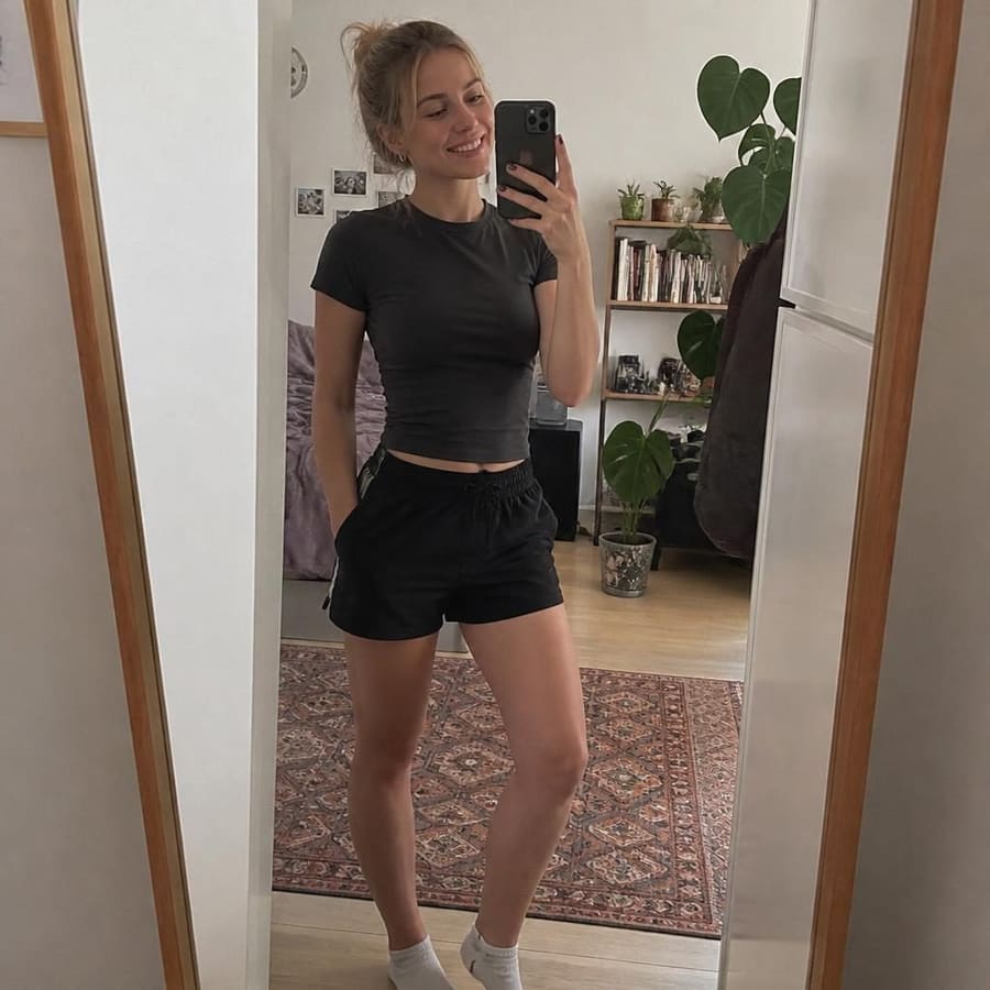 Zandra, 20, Köln