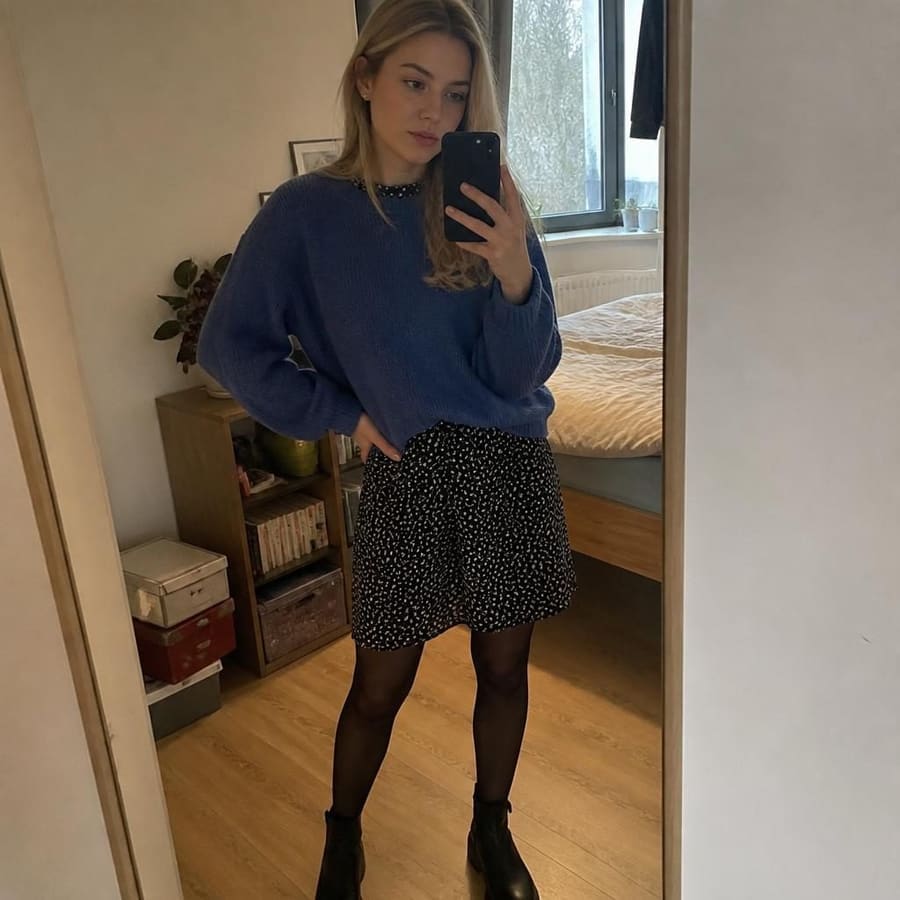 Isabel, 19, Neuss