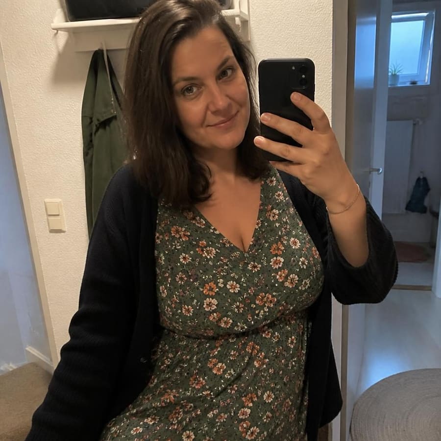 Sybilla, 39, Haan
