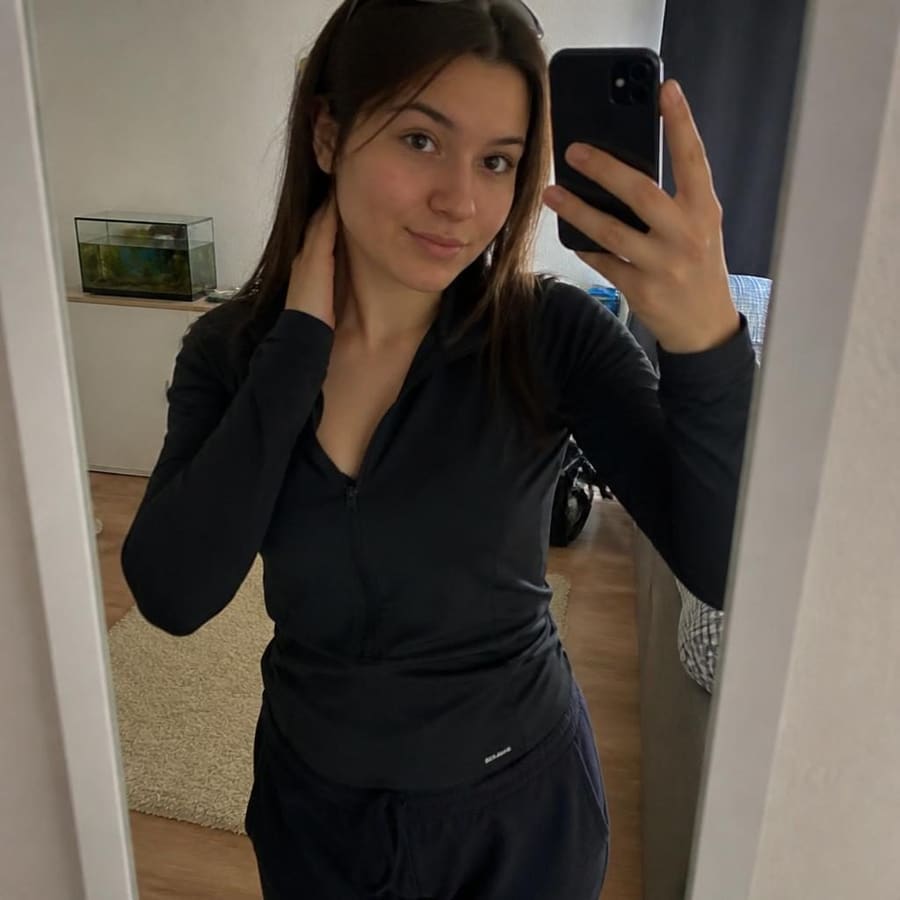 Marleen, 18, Brühl