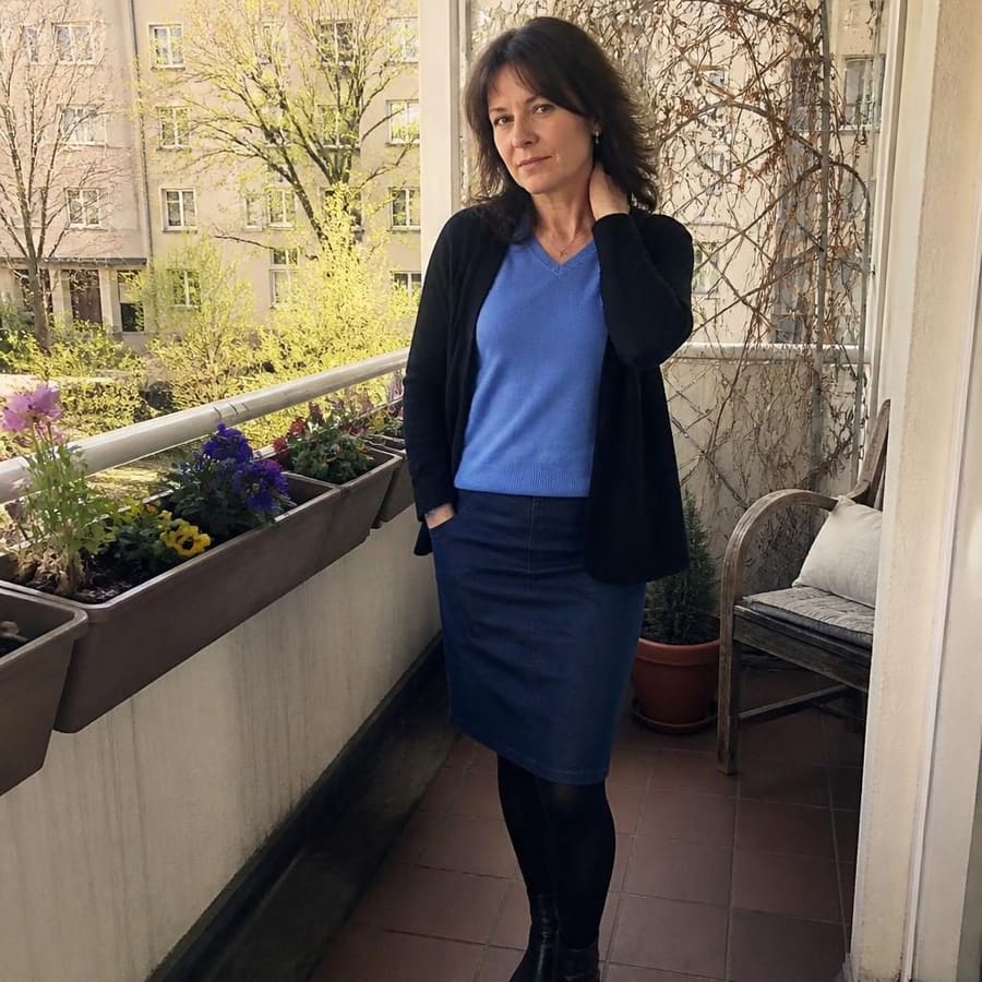 Phoebe, 48, Germering
