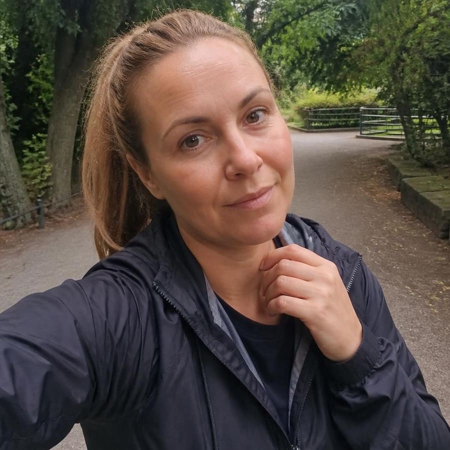 Ania, 37, Dresden