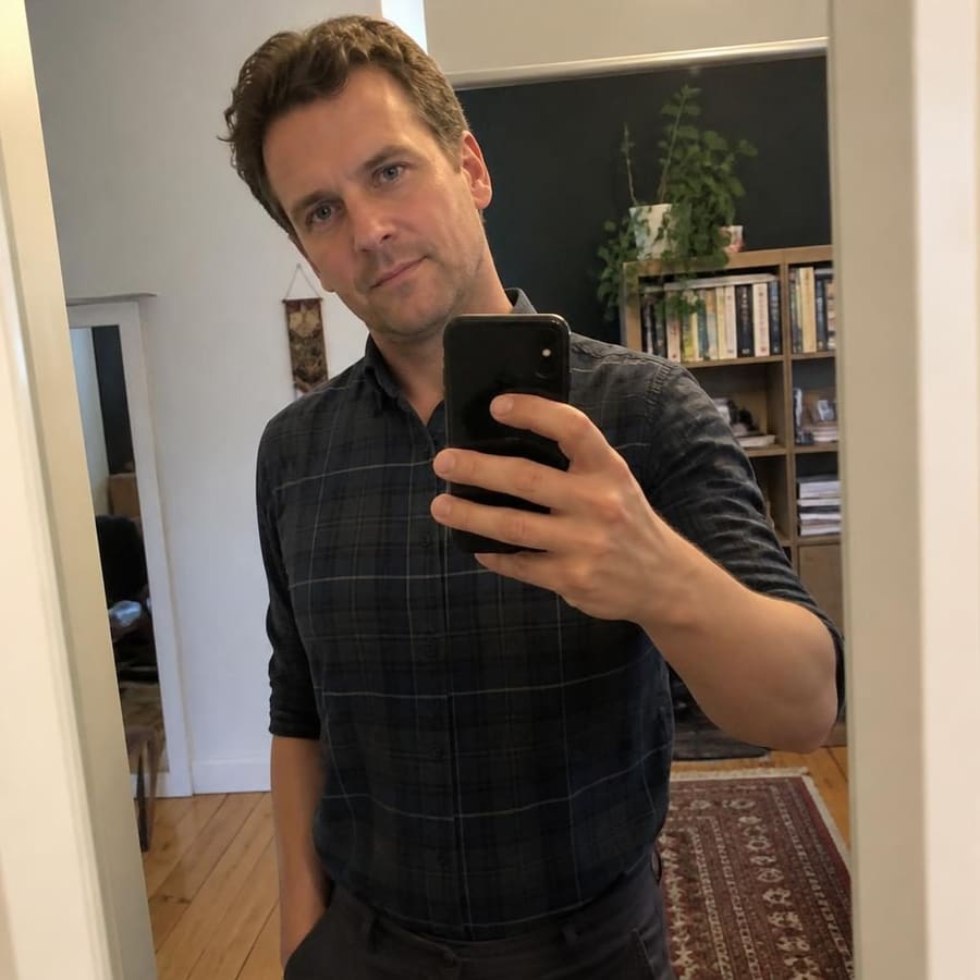 Jona, 42, München