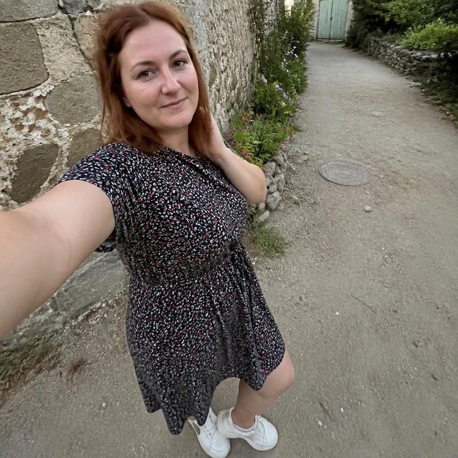 Shari, 31, Berlin