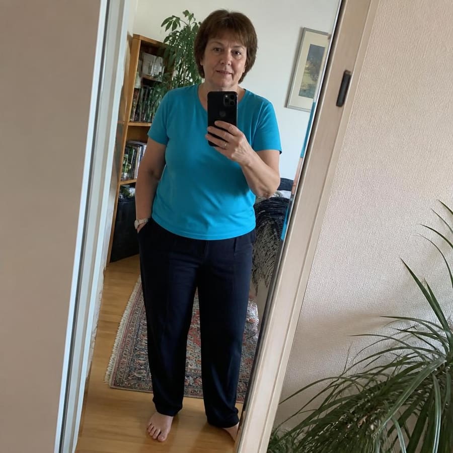 Sirikit, 73, Düsseldorf
