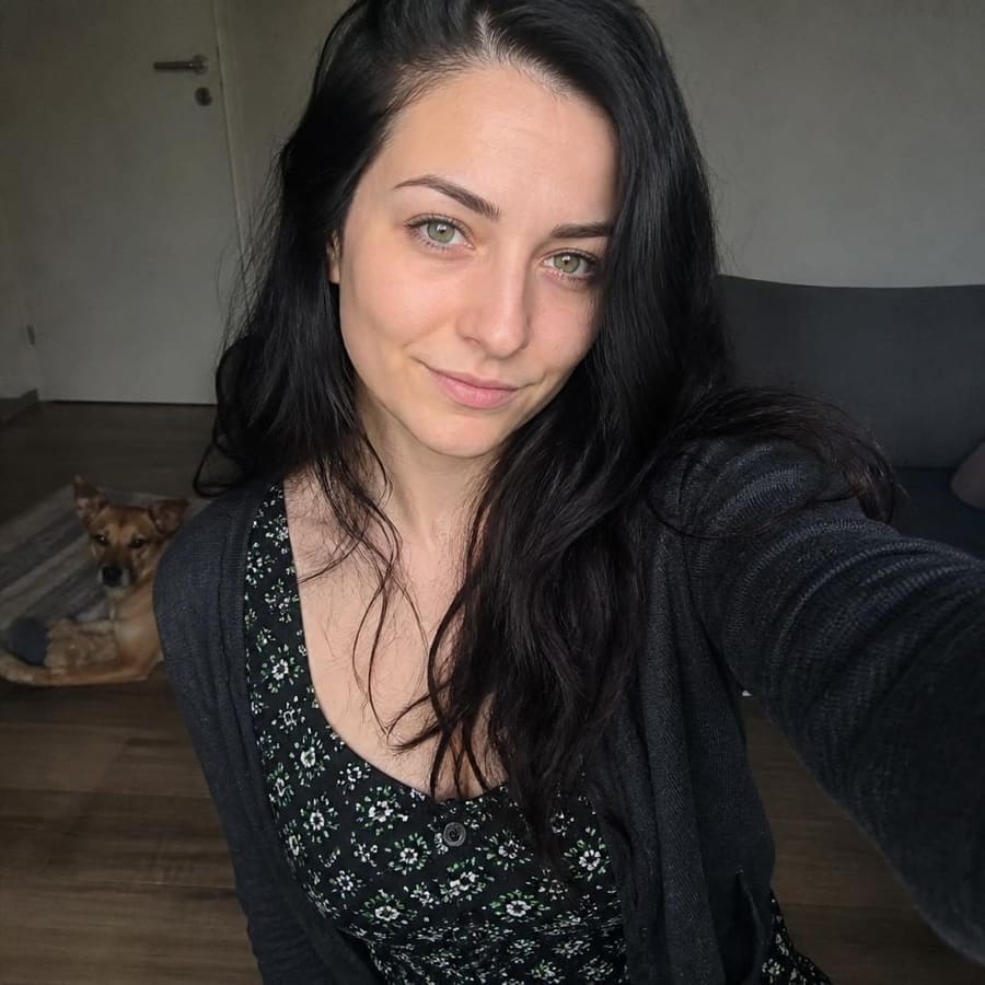 Mili, 28, Friedrichshafen
