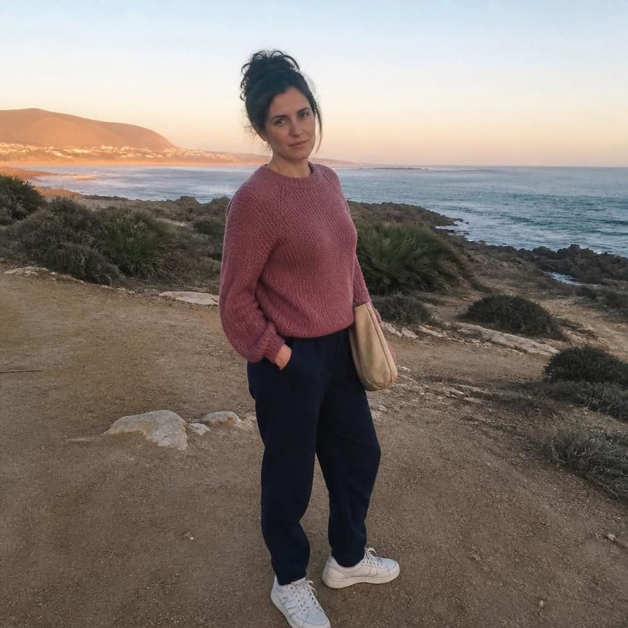 Mihaela, 34, Düsseldorf