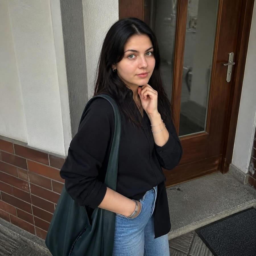 Zaklina, 20, München