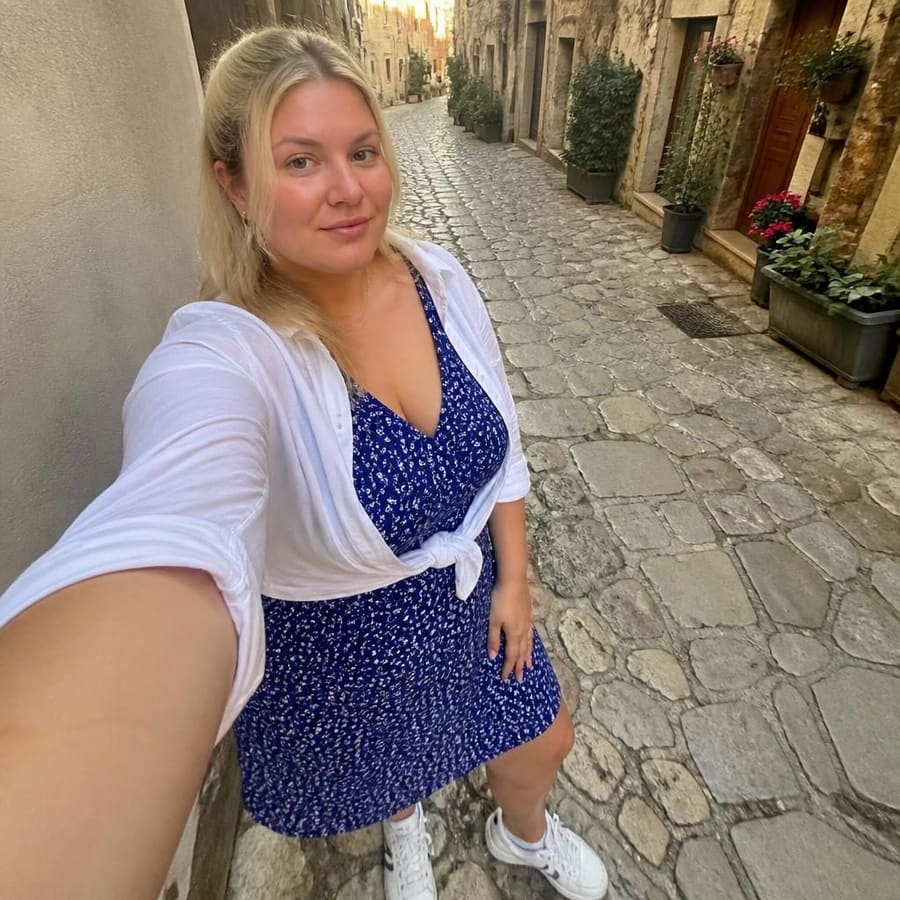 Inessa, 33, Bochum