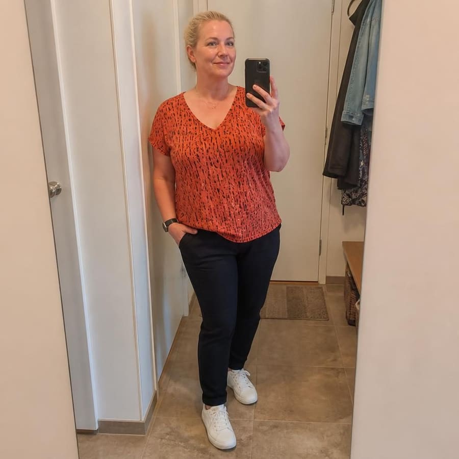 Annemarie, 44, Stuttgart