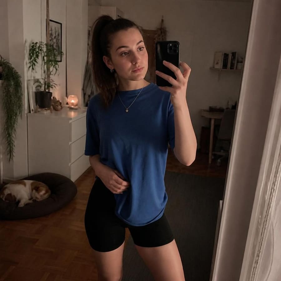 Mariko, 18, Leipzig