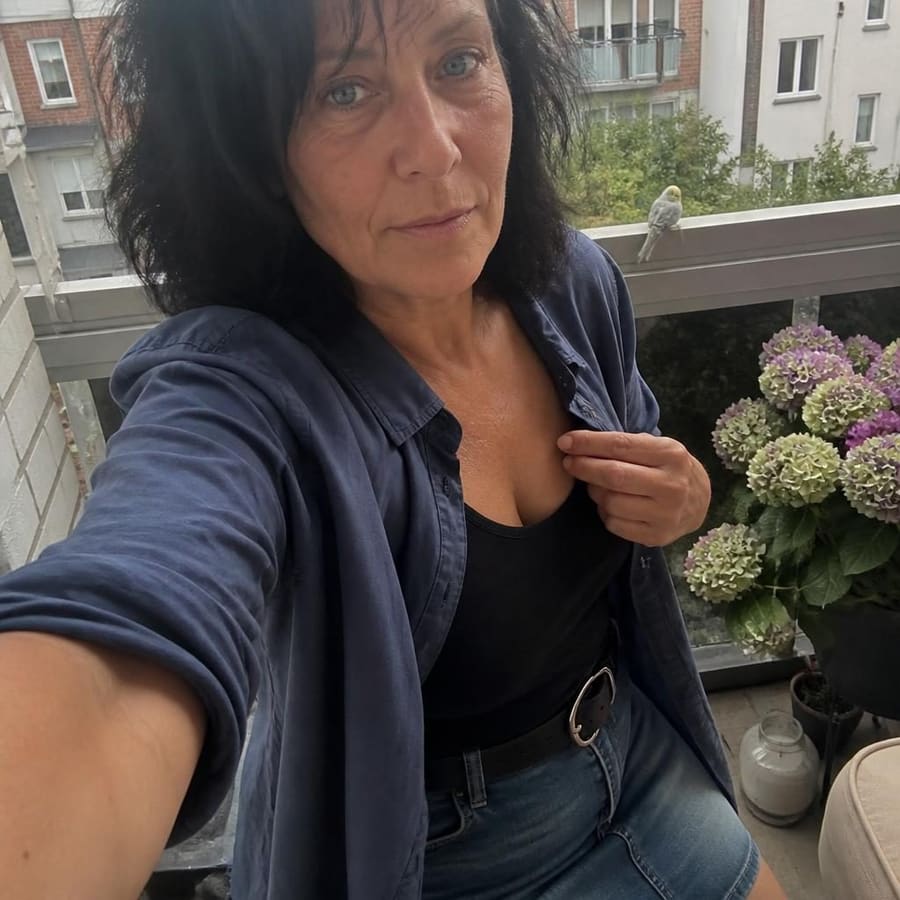 Carmen, 56, Bremen