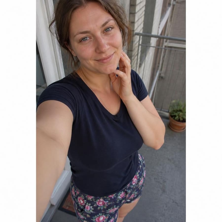 Mina, 23, Düsseldorf