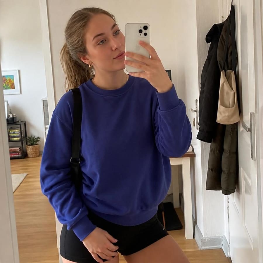 Mikaela, 21, Stuttgart