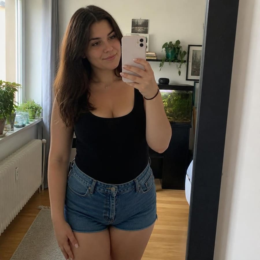 Sarah, 20, Bremen
