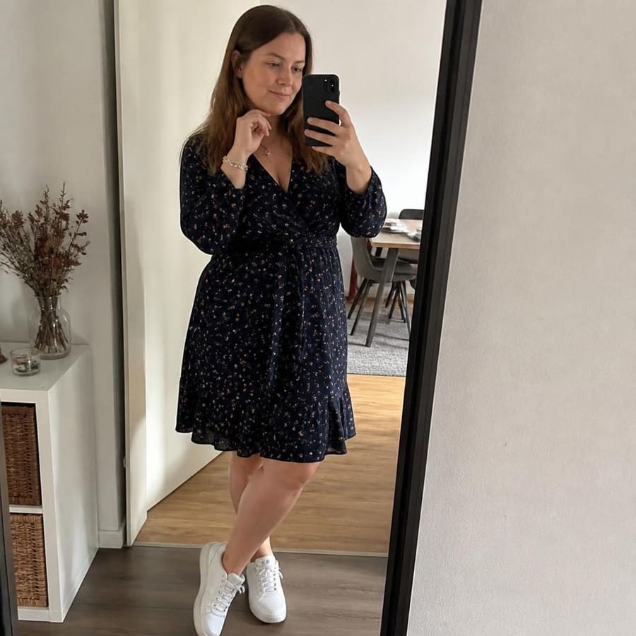 Sixta, 32, Stuttgart