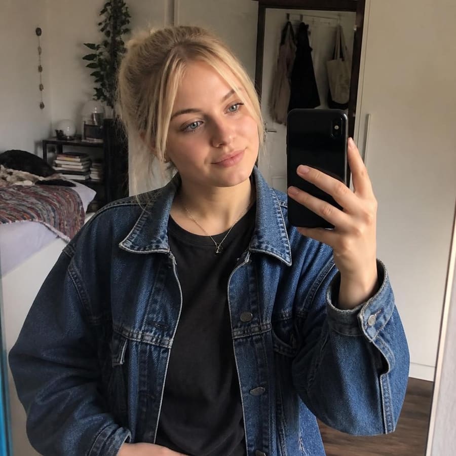 Hania, 22, Bonn