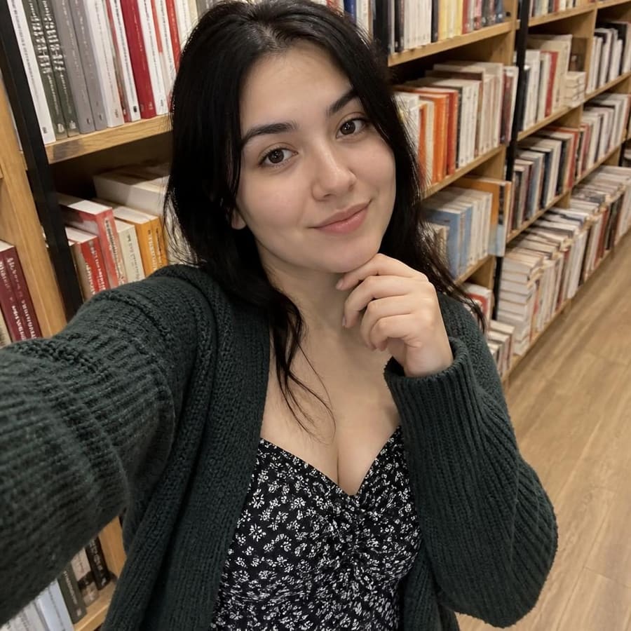 Zita, 18, Kiel
