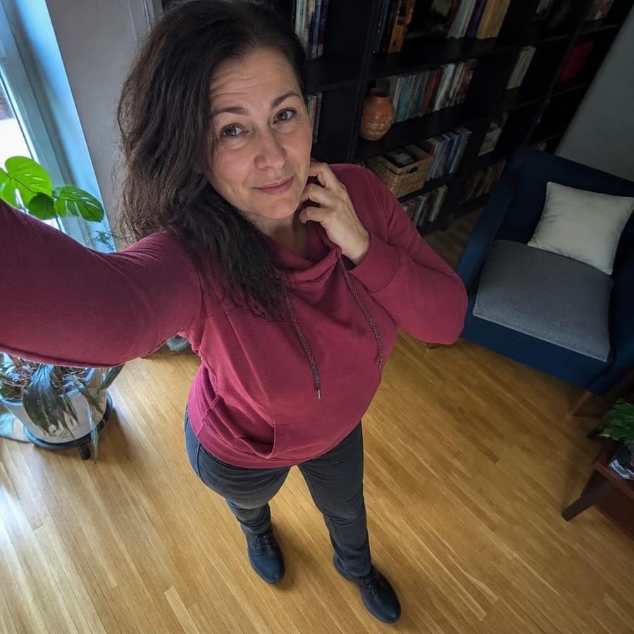 Nadine, 46, Halle (Saale)